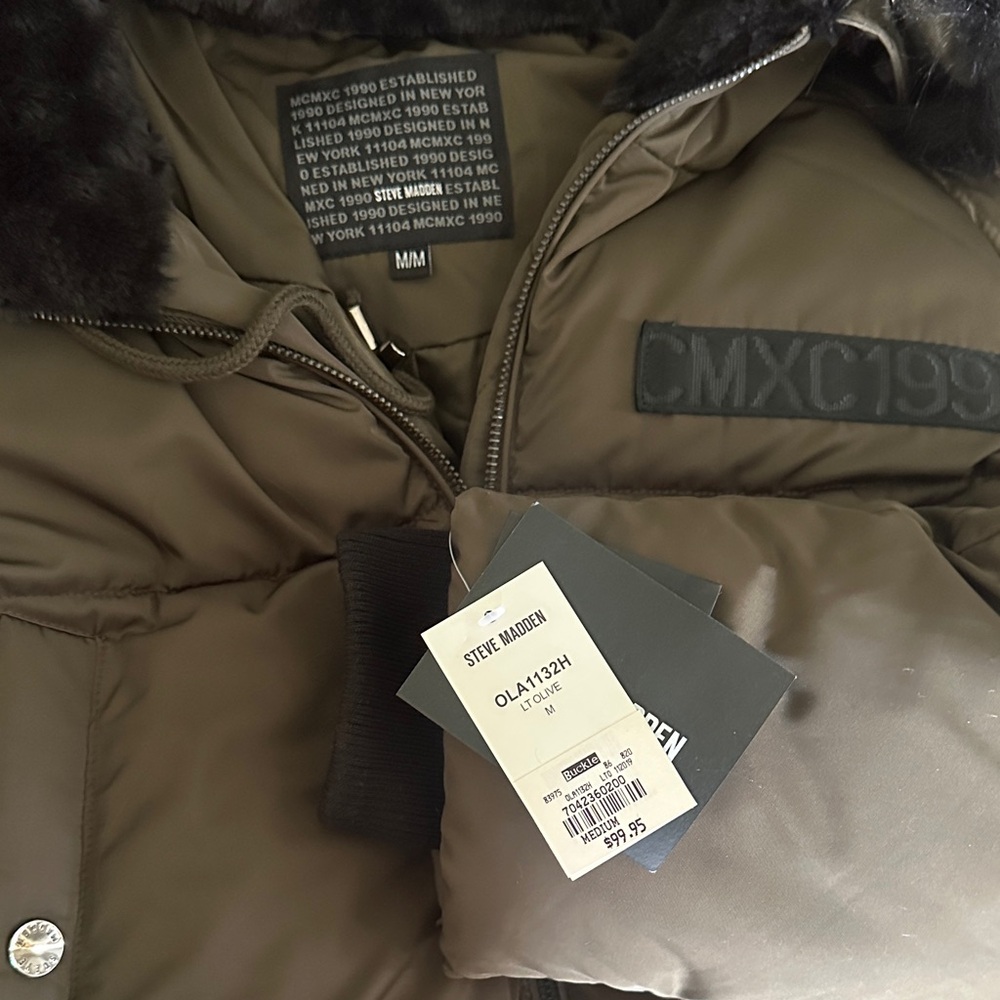 Steve Madden Puffer - Picture 3 of 3